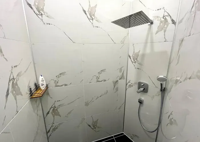 Einhorn: Altstadt Loft Mit Privater Terrasse *